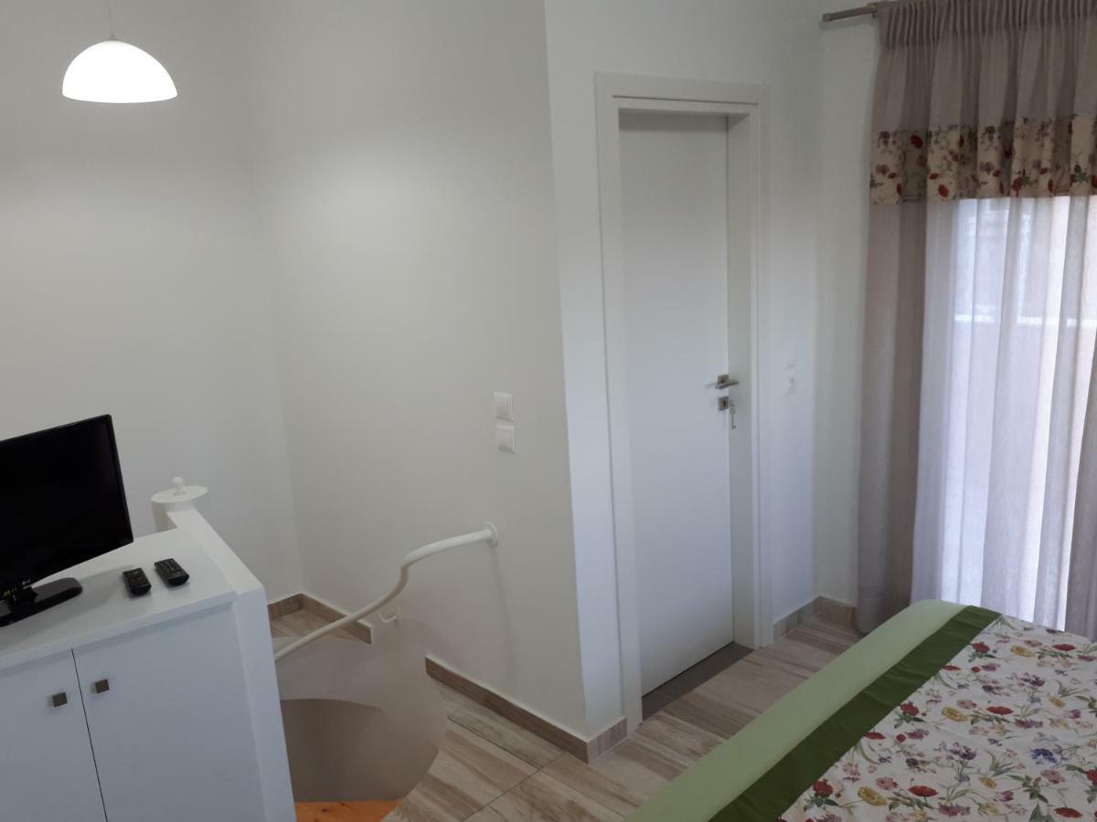 Villa Irini - Cretan Luxury Villa With Amazing View Paraspori  Exterior photo